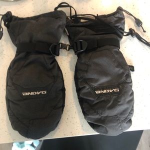 DAKINE SNOWBOARD MITTENS